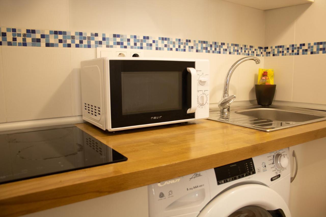 Malaguena Salerosa "Apartamento - Estudio Con Terraza" En Casa Tipica De 1 A 4 Dormitorios Málaga Eksteriør billede