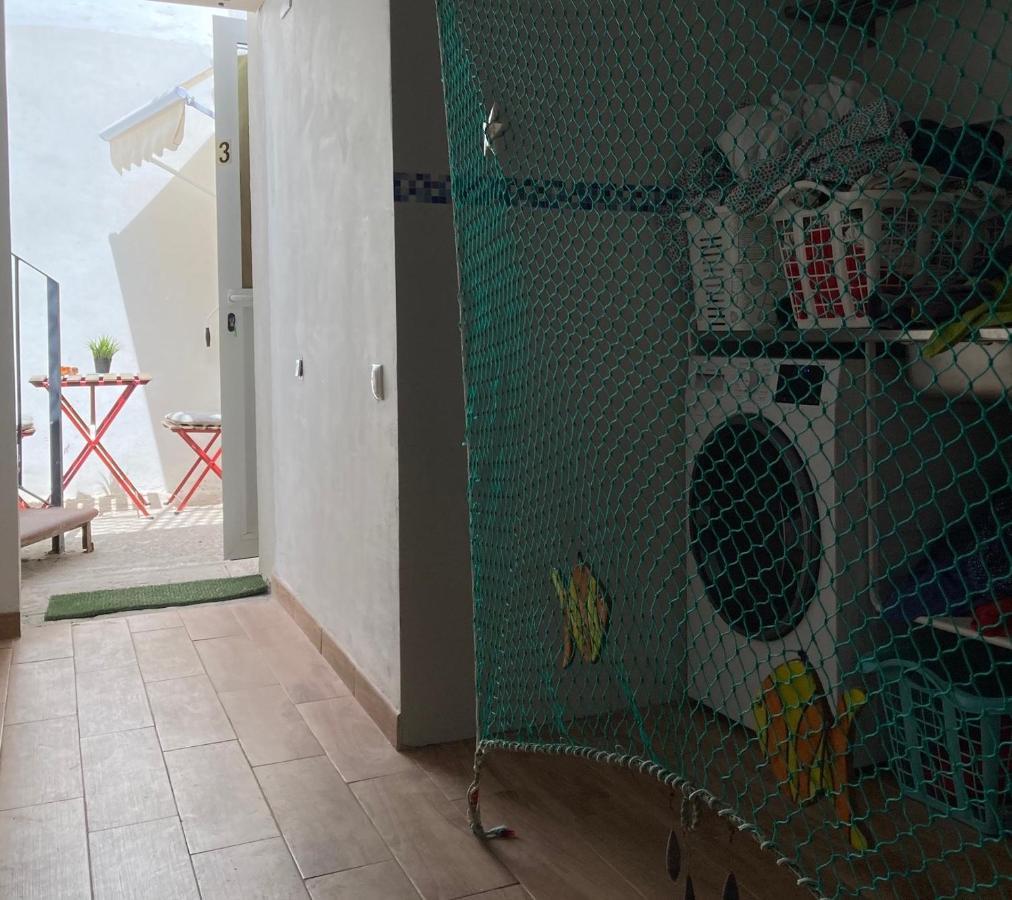Malaguena Salerosa "Apartamento - Estudio Con Terraza" En Casa Tipica De 1 A 4 Dormitorios Málaga Eksteriør billede